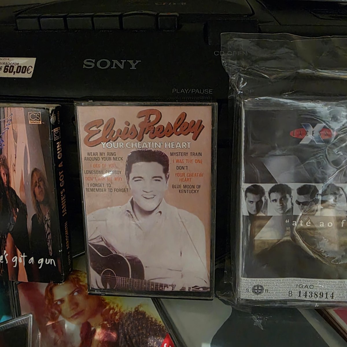 🎙️ Elvis Presley – Your Cheatin’ Heart (Cassete Original 1987) - Image 3