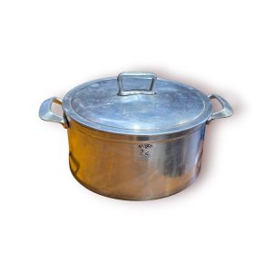 🍲 Panela Tradicional Alumínio Fundido com Tampa – Nº 22